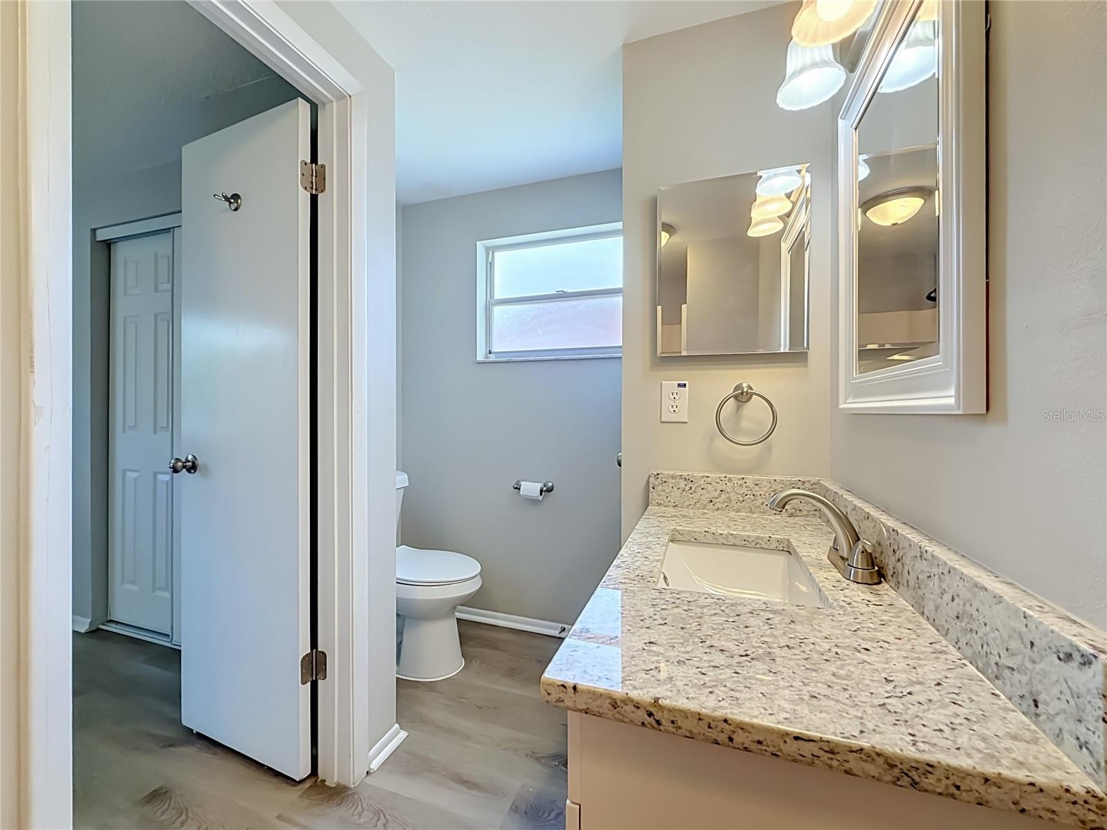 7606 Woodland Oaks Ct Property Photo 18