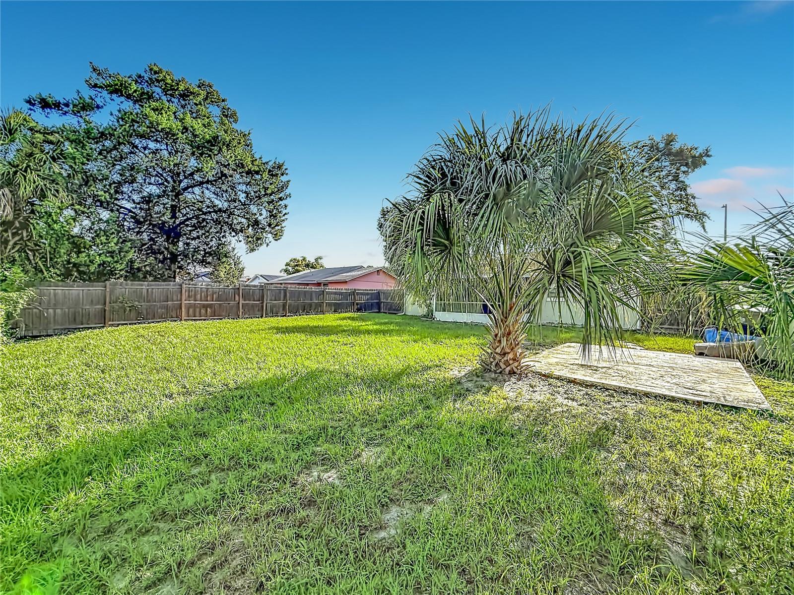 7606 Woodland Oaks Ct Property Photo 31