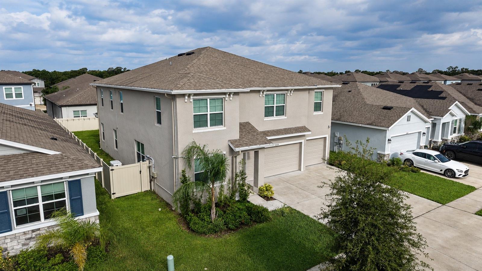 12455 Shining Willow St Property Photo 3