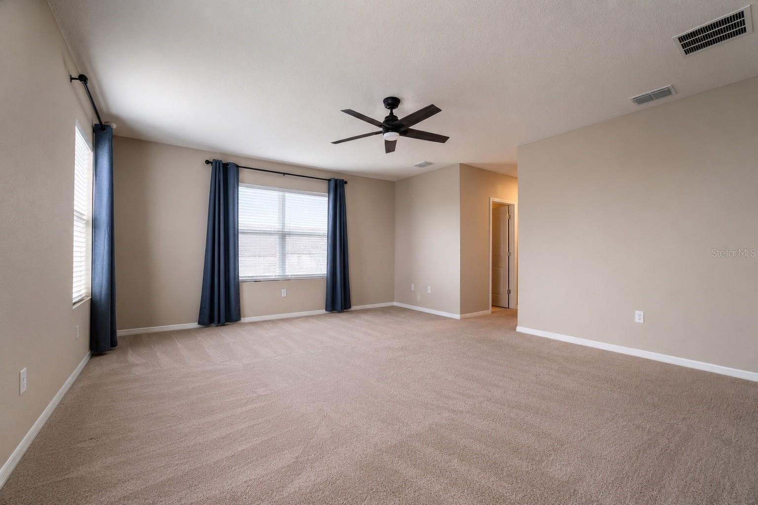 12455 Shining Willow St Property Photo 22
