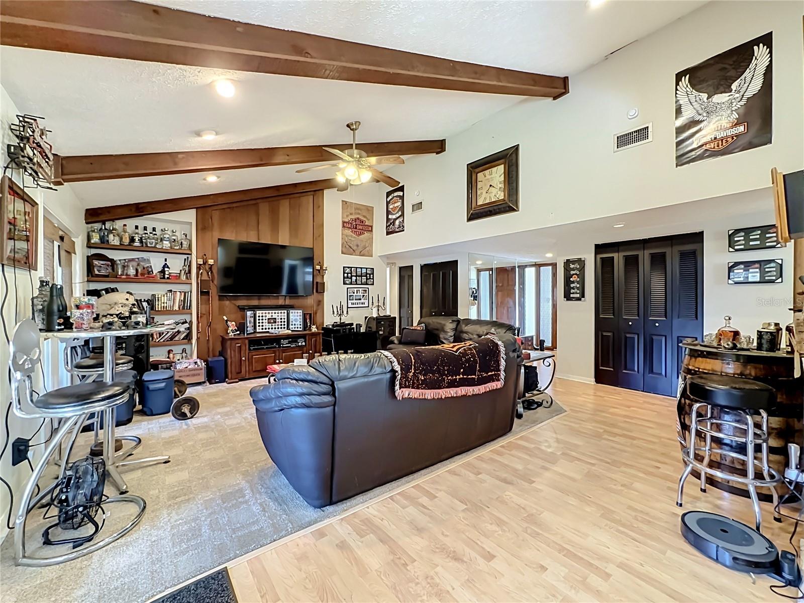118 Euclid Loop Property Photo 4