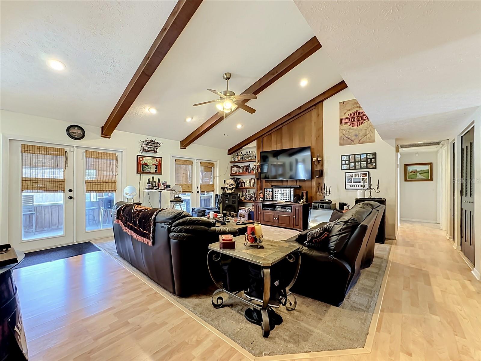 118 Euclid Loop Property Photo 8