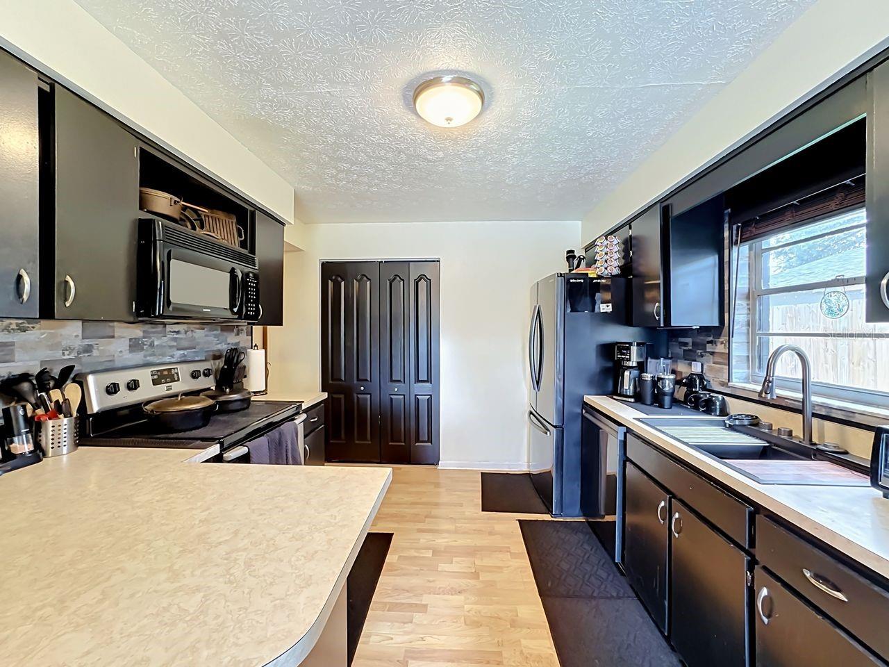 118 Euclid Loop Property Photo 11