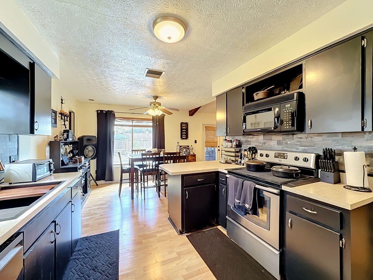 118 Euclid Loop Property Photo 12