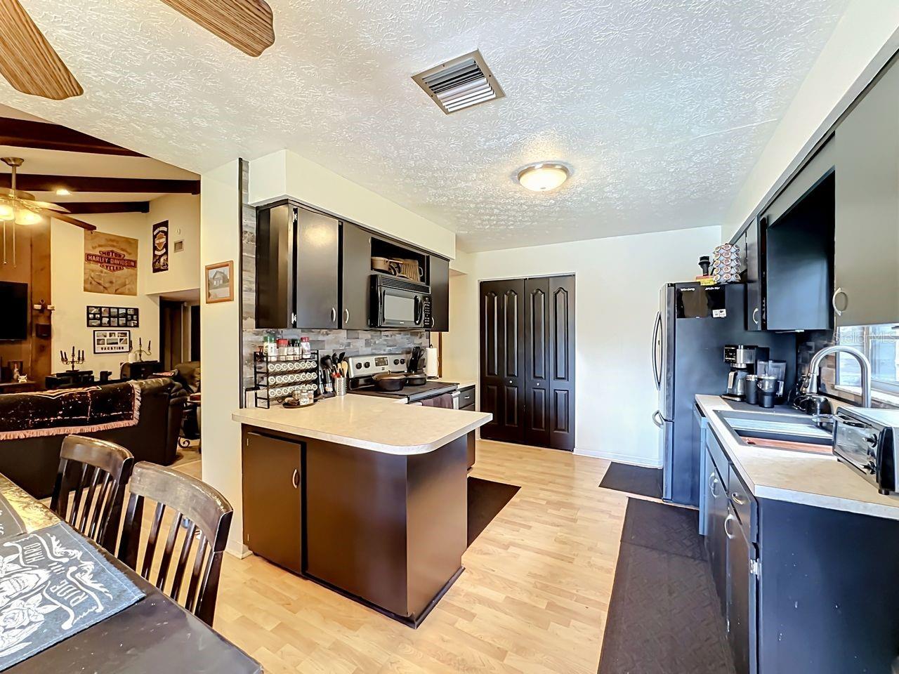 118 Euclid Loop Property Photo 15