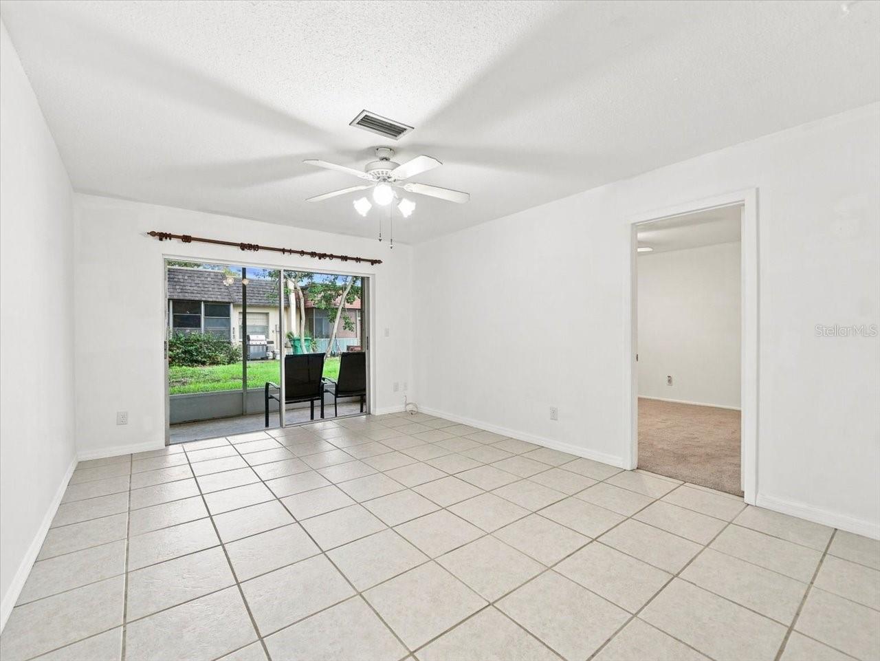 9812 85th Way Property Photo 4