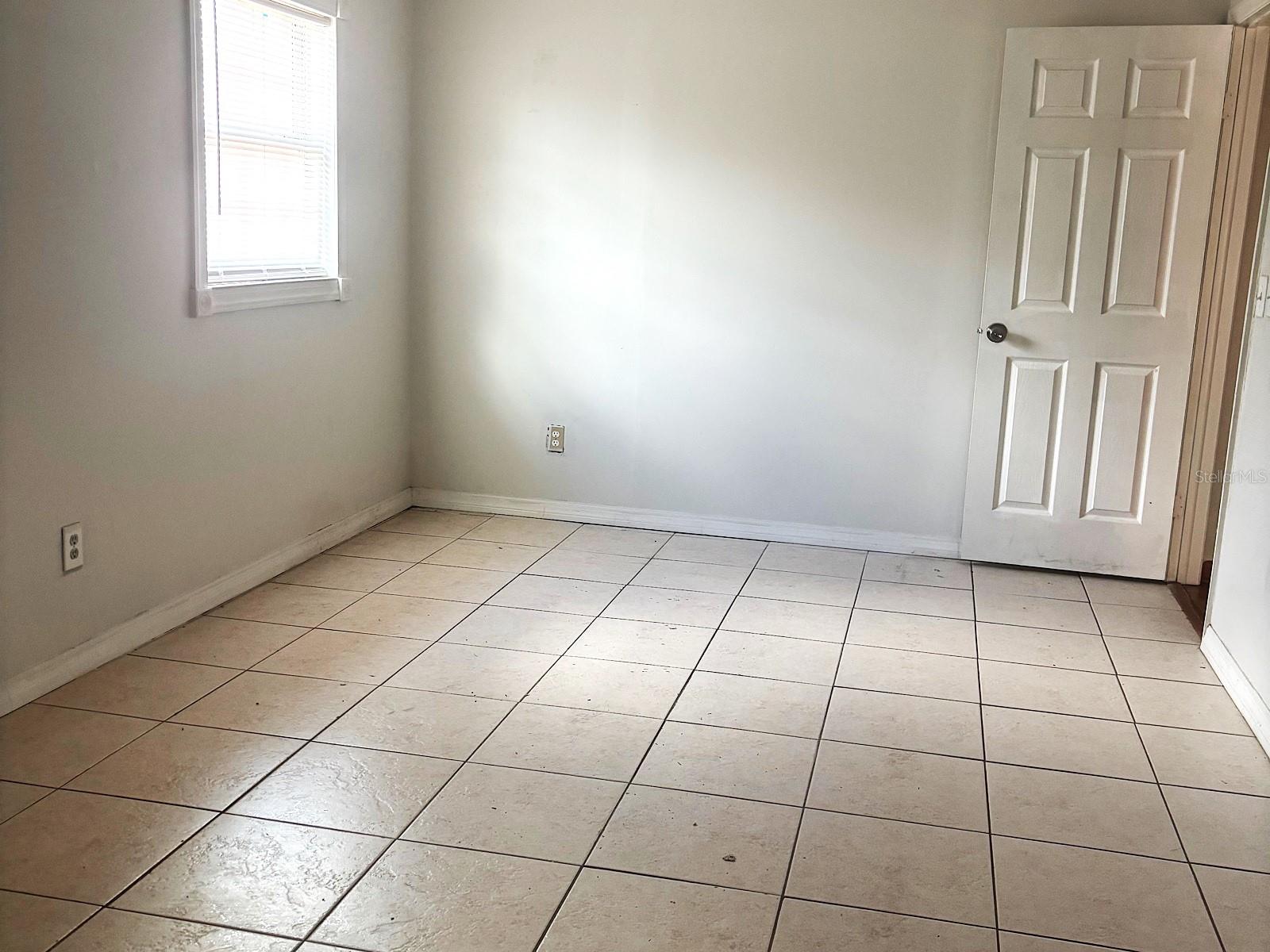 902 Samy Dr Property Photo 16