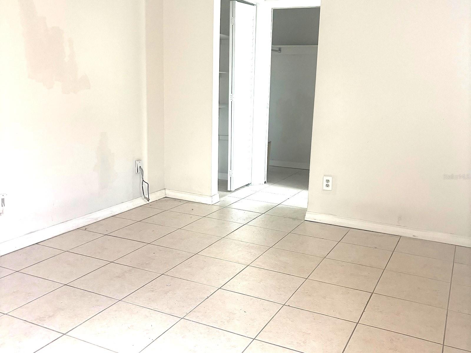 902 Samy Dr Property Photo 17
