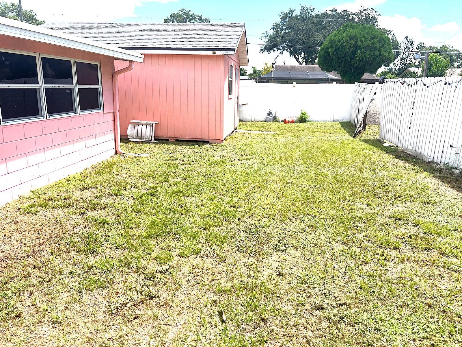 902 Samy Dr Property Photo 21