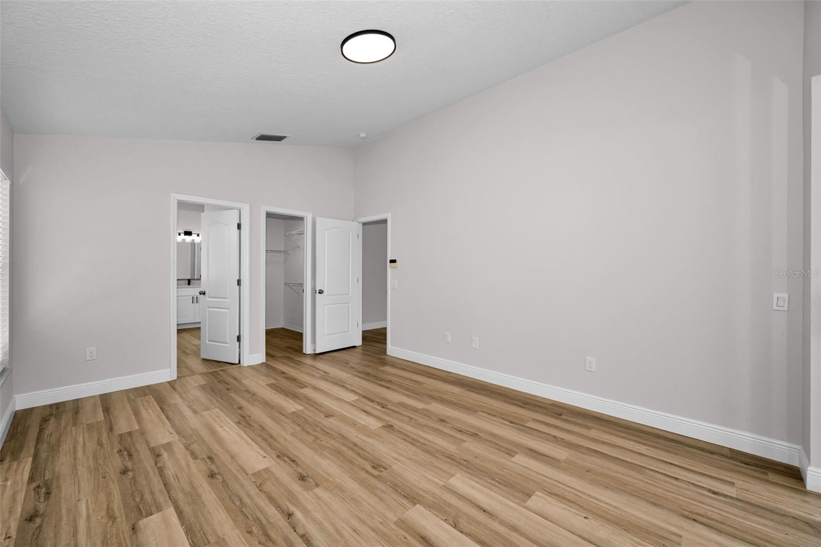 25427 Seven Rivers Cir Property Photo 42