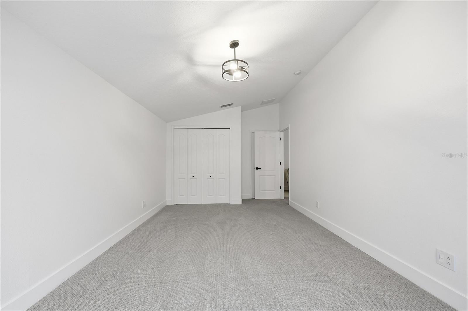 10534 Bermuda Isle Dr Property Photo 28