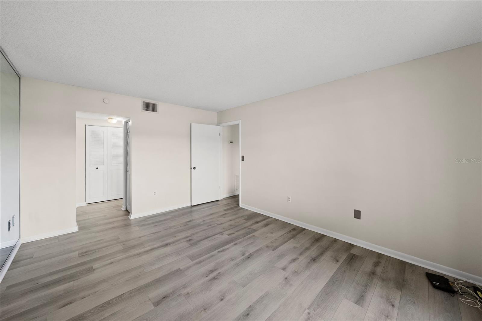1423 Pine Glen Ln #c1 Property Photo 12