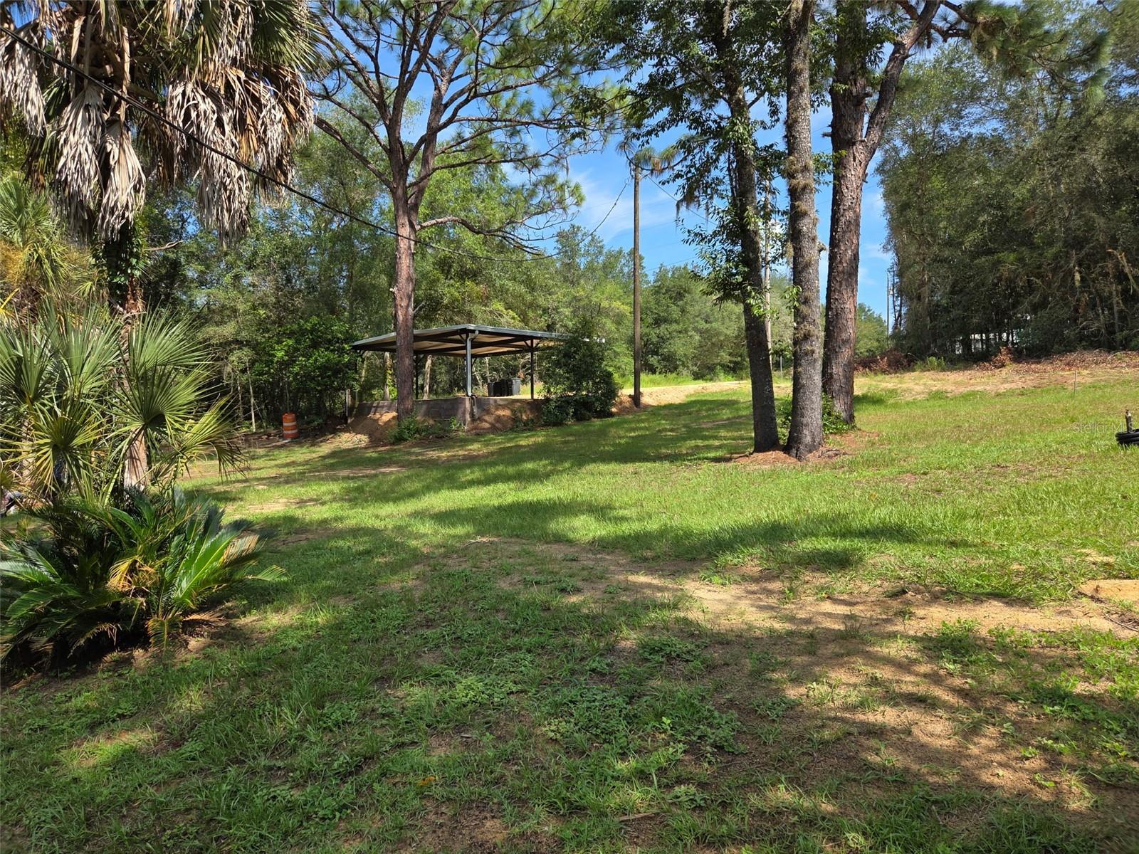 1607 Twin Lakes Blvd Property Photo 31