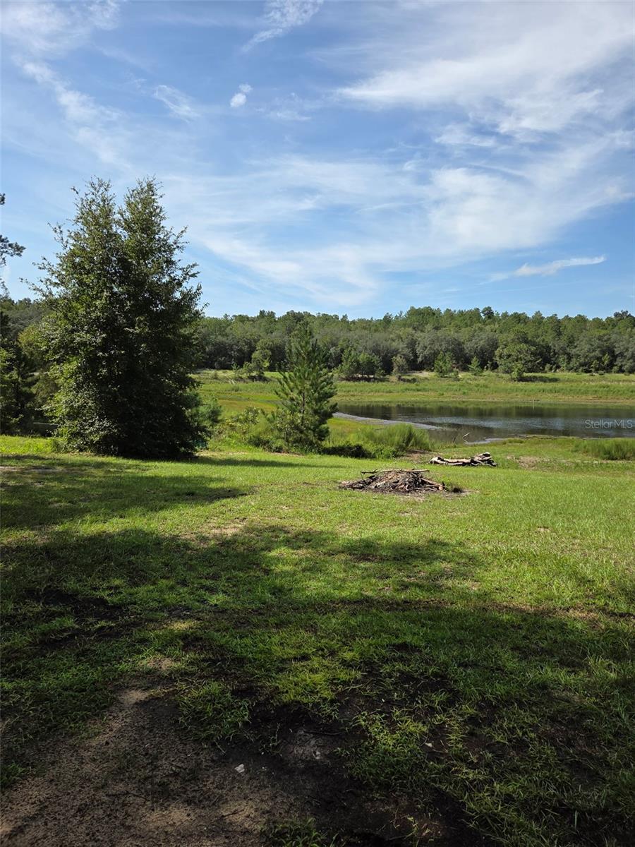 1607 Twin Lakes Blvd Property Photo 34