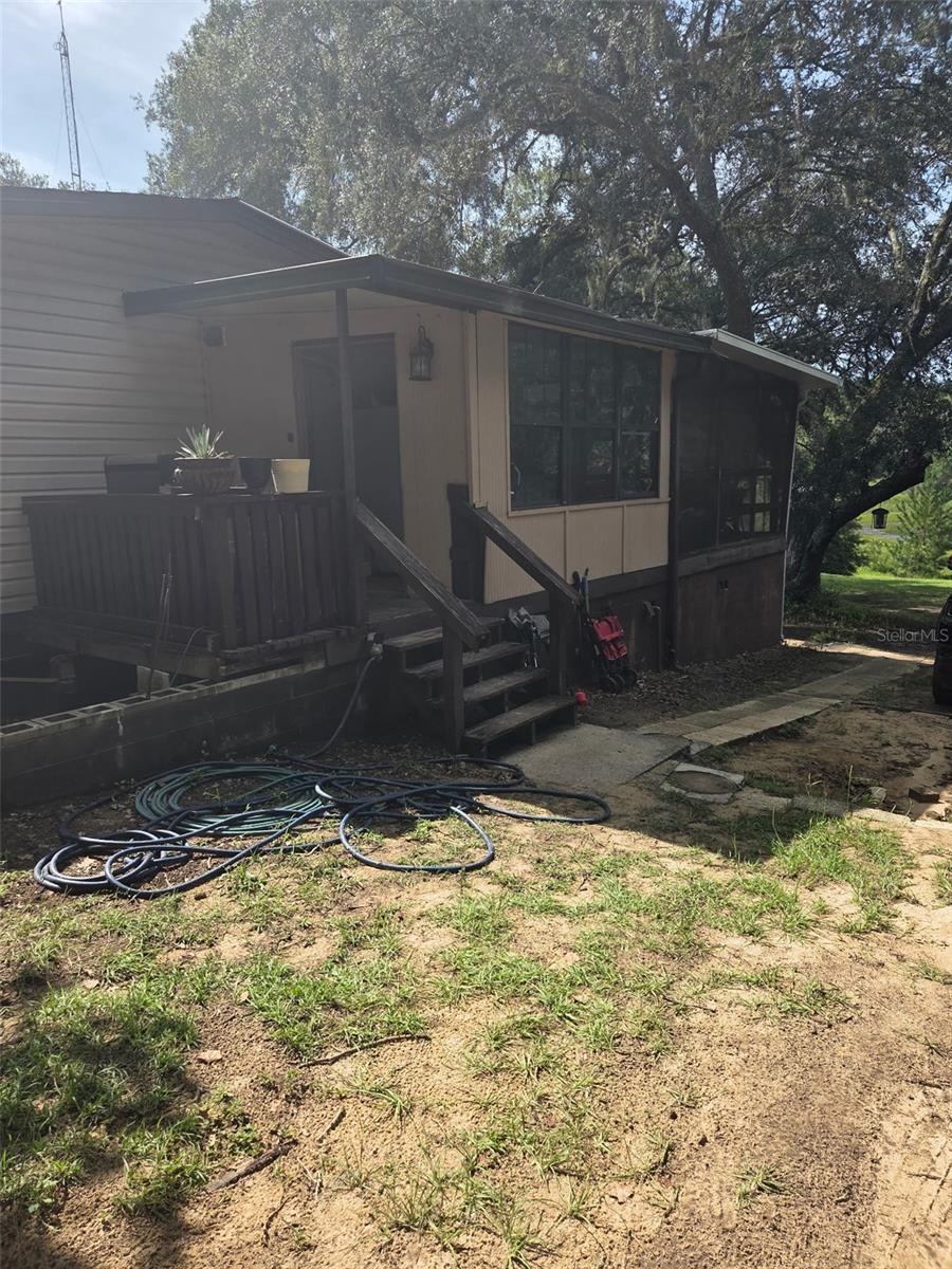 1607 Twin Lakes Blvd Property Photo 35