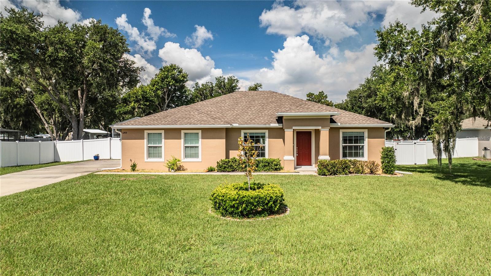 6419 English Creek Dr Property Photo 3