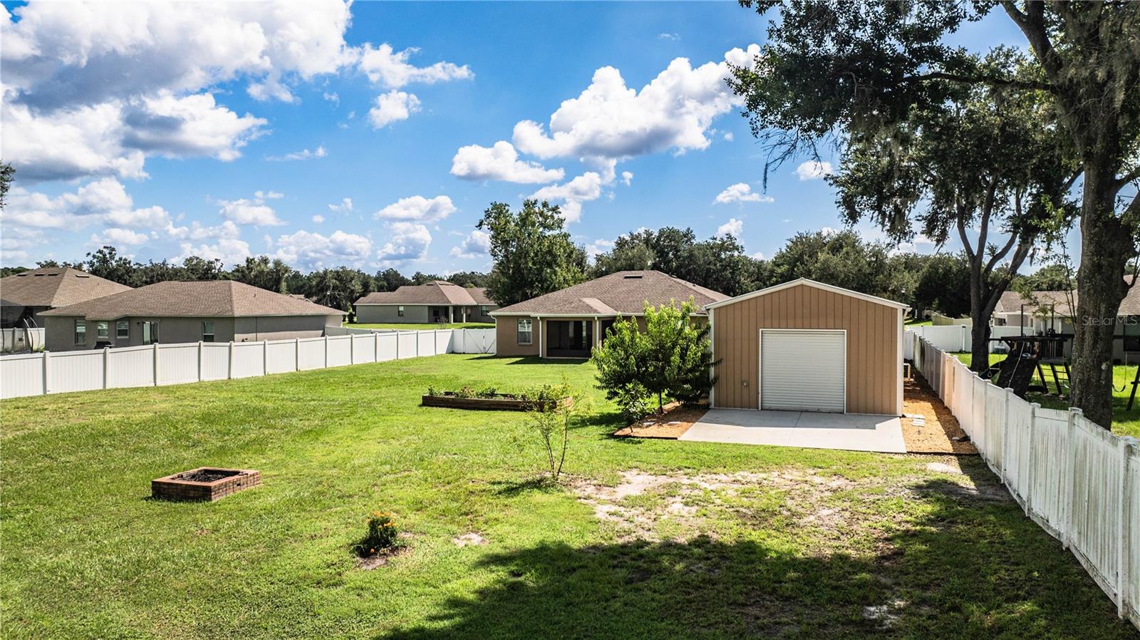 6419 English Creek Dr Property Photo 8