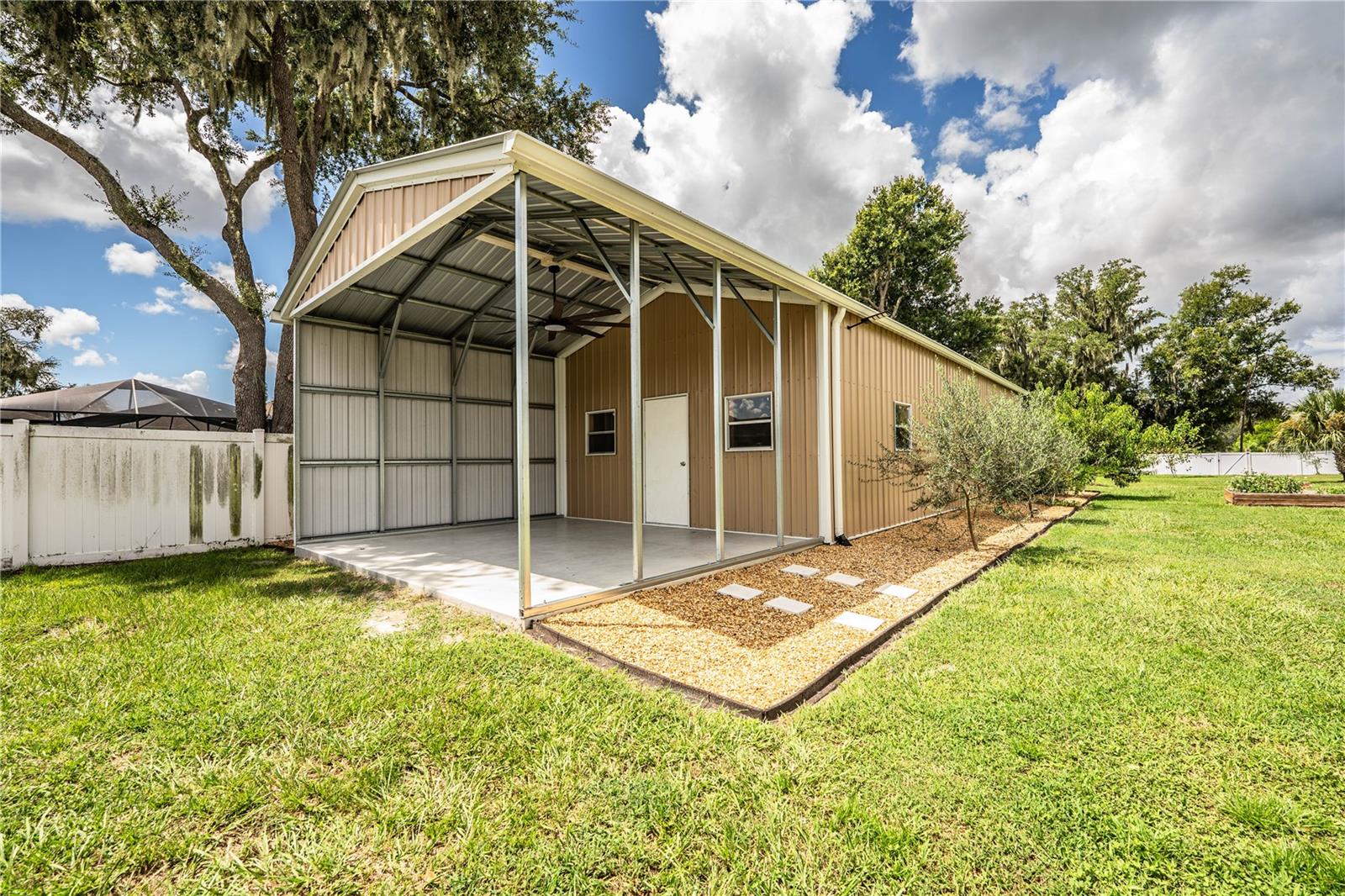 6419 English Creek Dr Property Photo 14