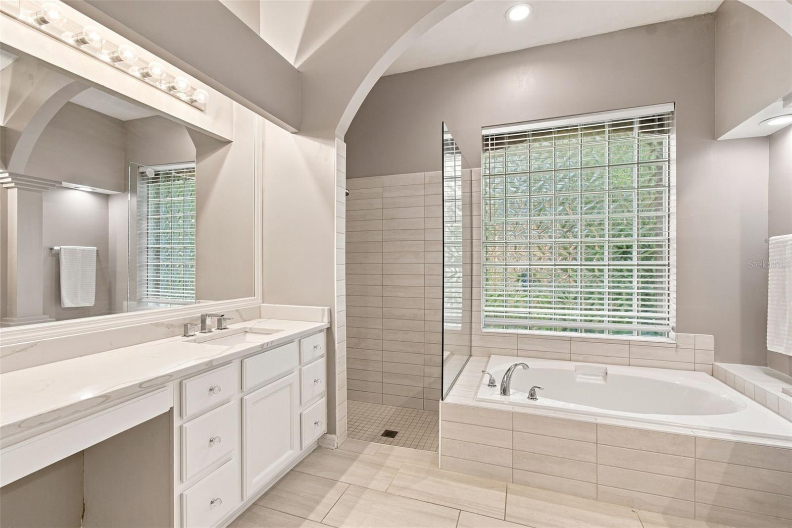 16018 Wilmington Pl Property Photo 40