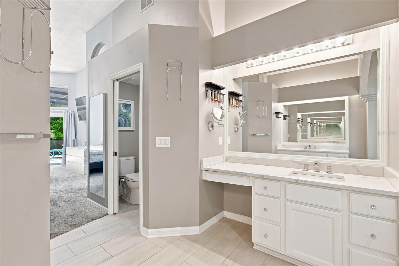 16018 Wilmington Pl Property Photo 42