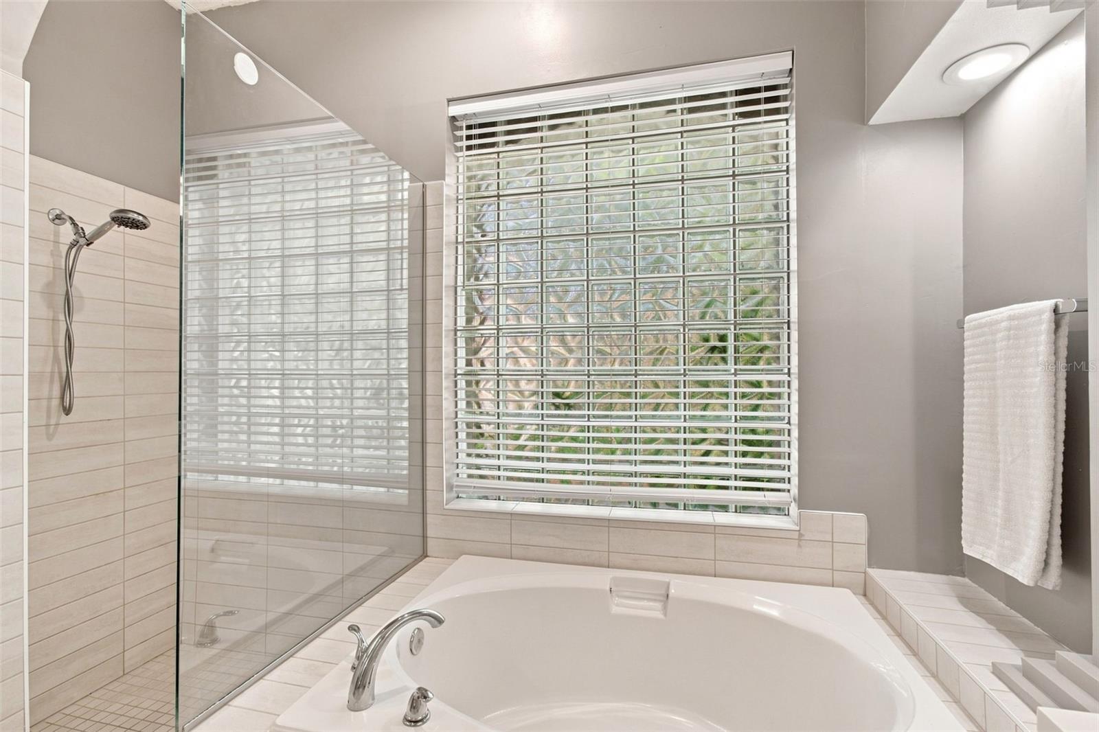 16018 Wilmington Pl Property Photo 44