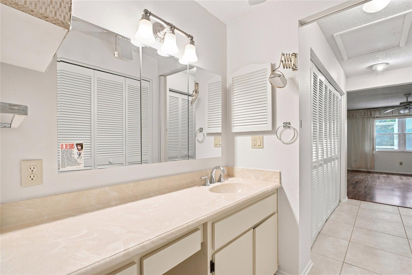 3300 Mcmath Dr Property Photo 25