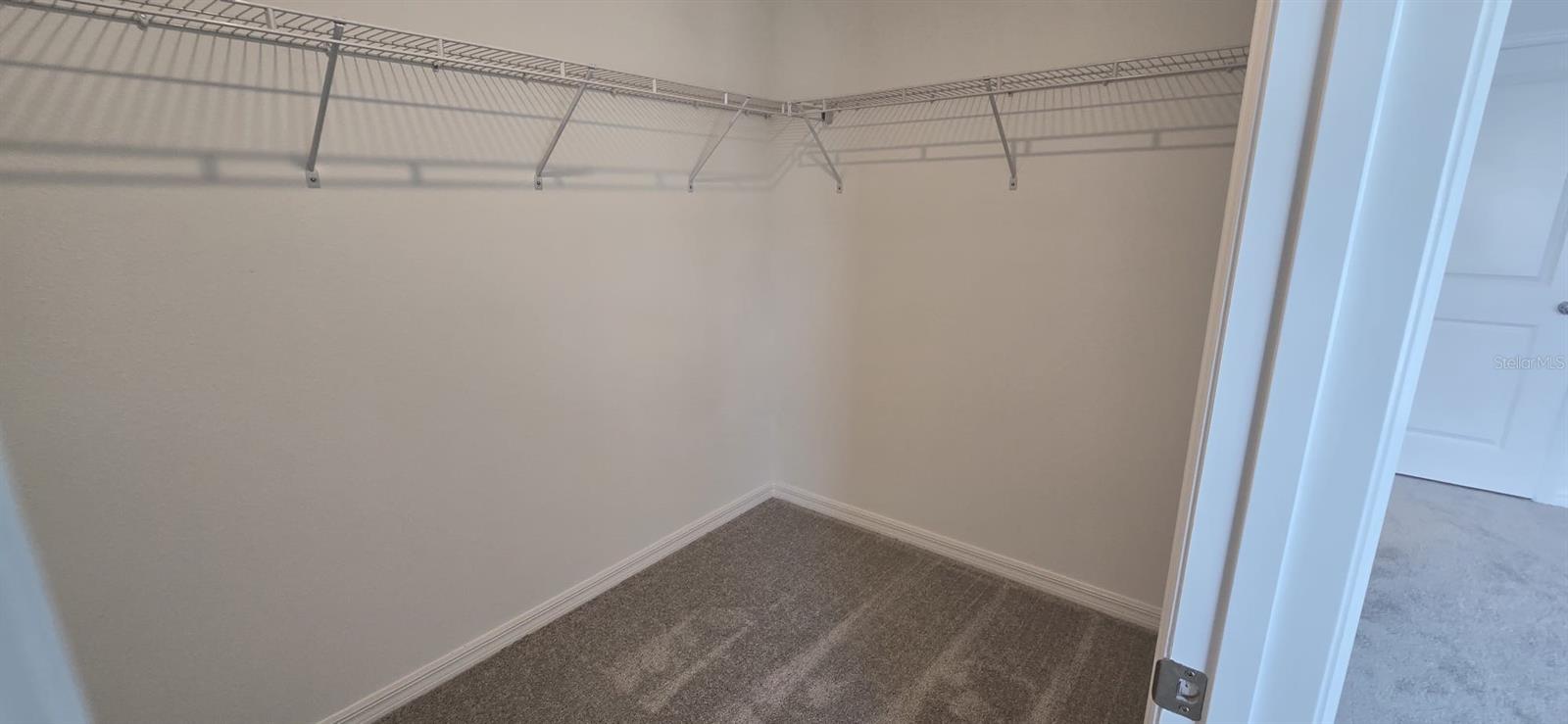 9848 Allendale St Property Photo 6