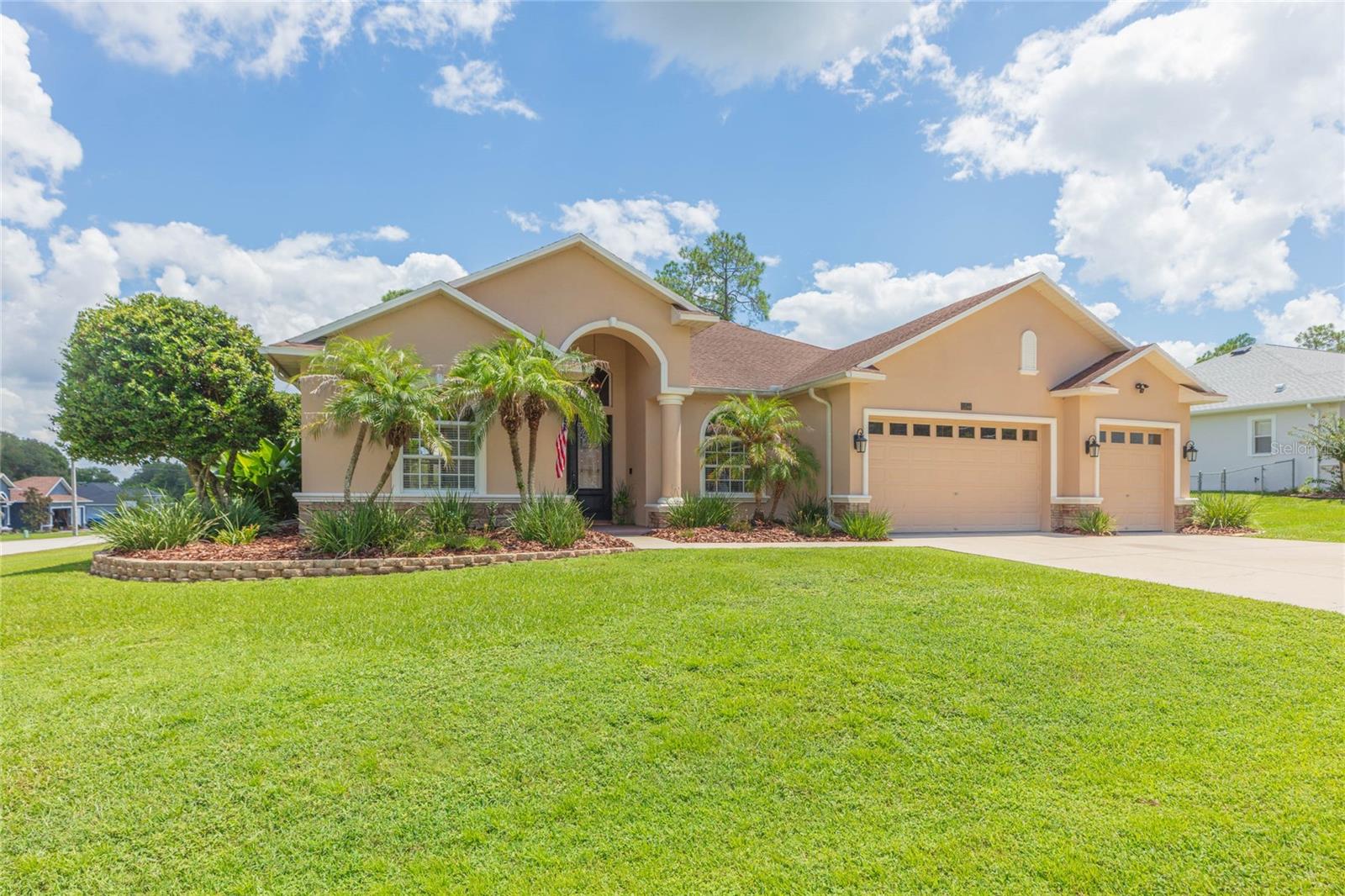 11544 Pine Hollow Way Property Photo 2