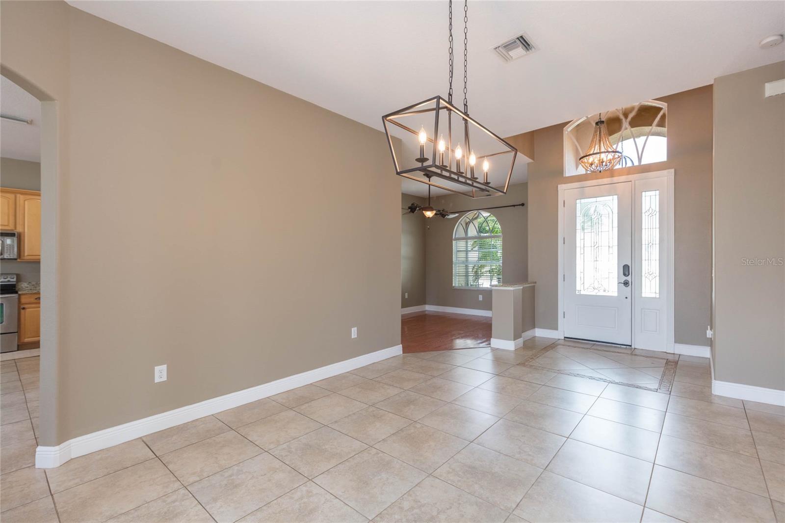 11544 Pine Hollow Way Property Photo 8