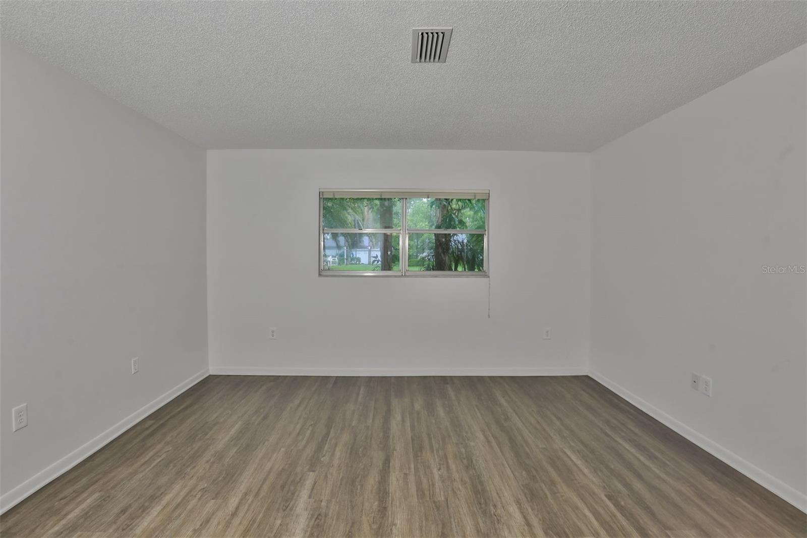 720 Palmer Ln Property Photo 14
