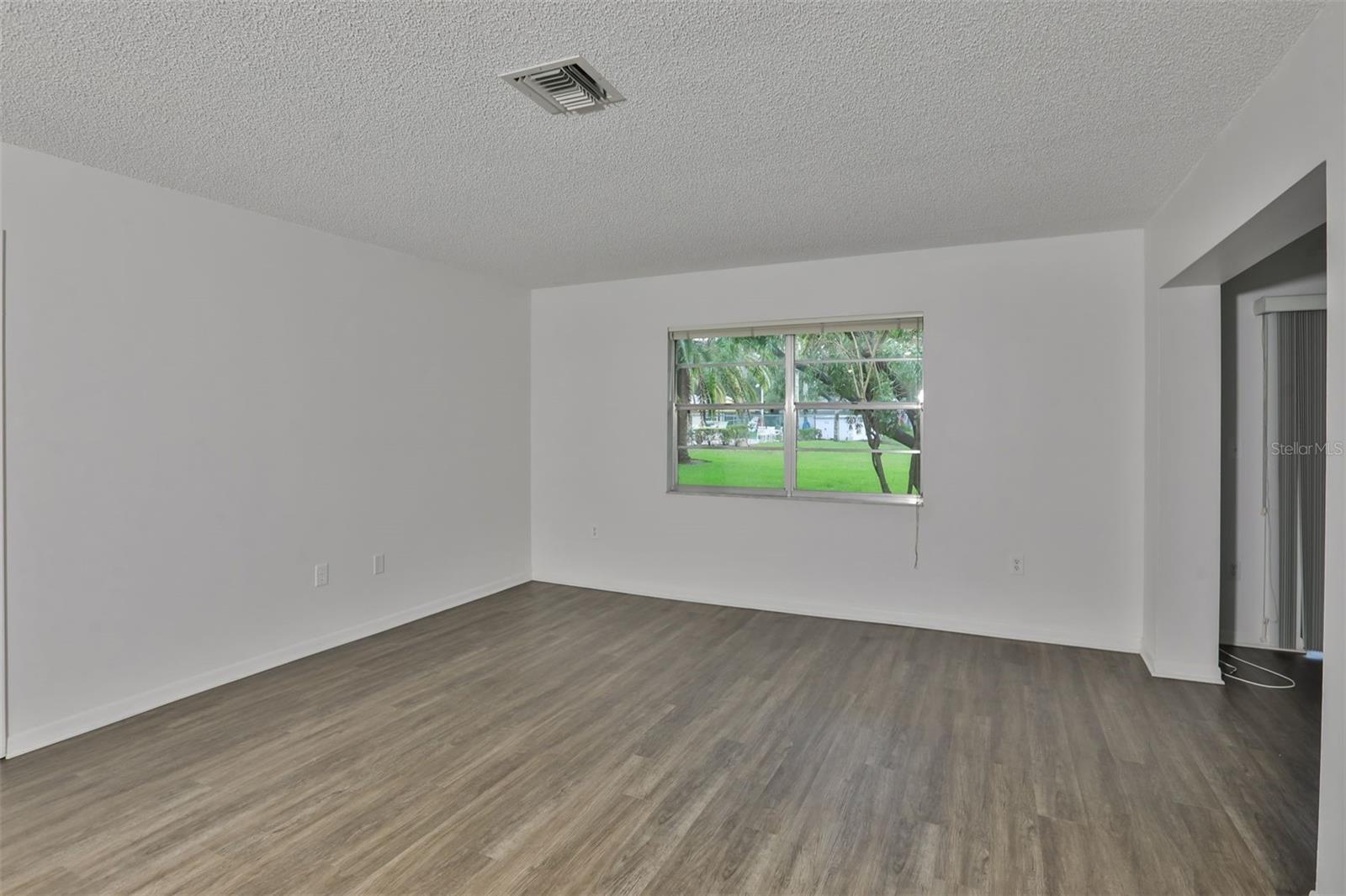 720 Palmer Ln Property Photo 19