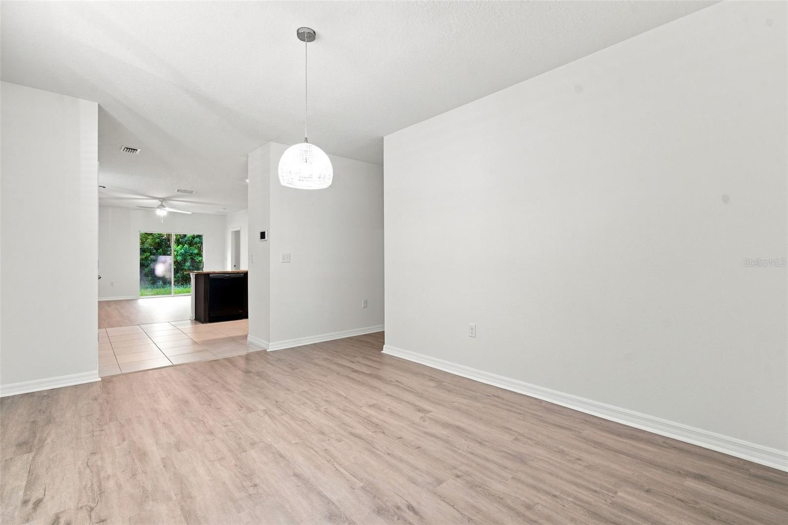 10920 Carlton Fields Dr Property Photo 2