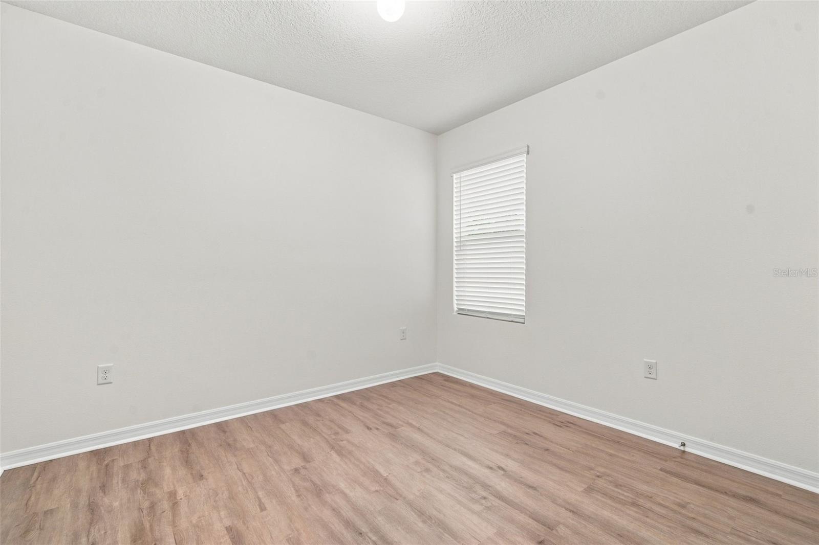 10920 Carlton Fields Dr Property Photo 10