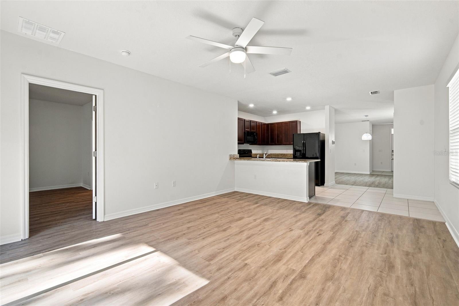 10920 Carlton Fields Dr Property Photo 23