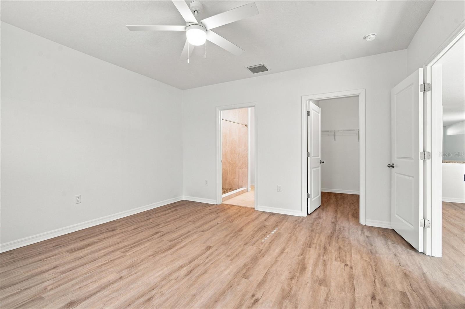 10920 Carlton Fields Dr Property Photo 27