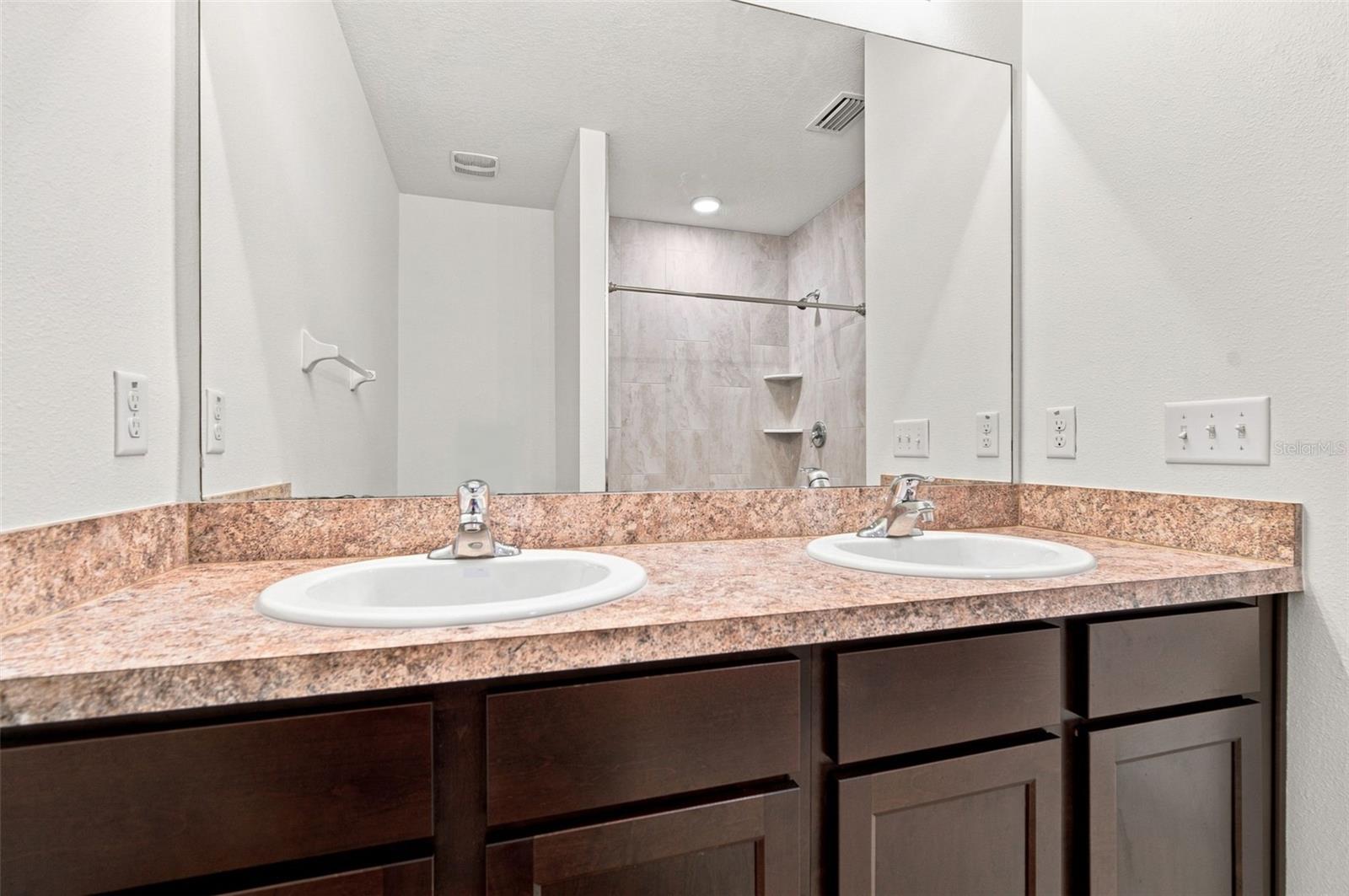10920 Carlton Fields Dr Property Photo 30