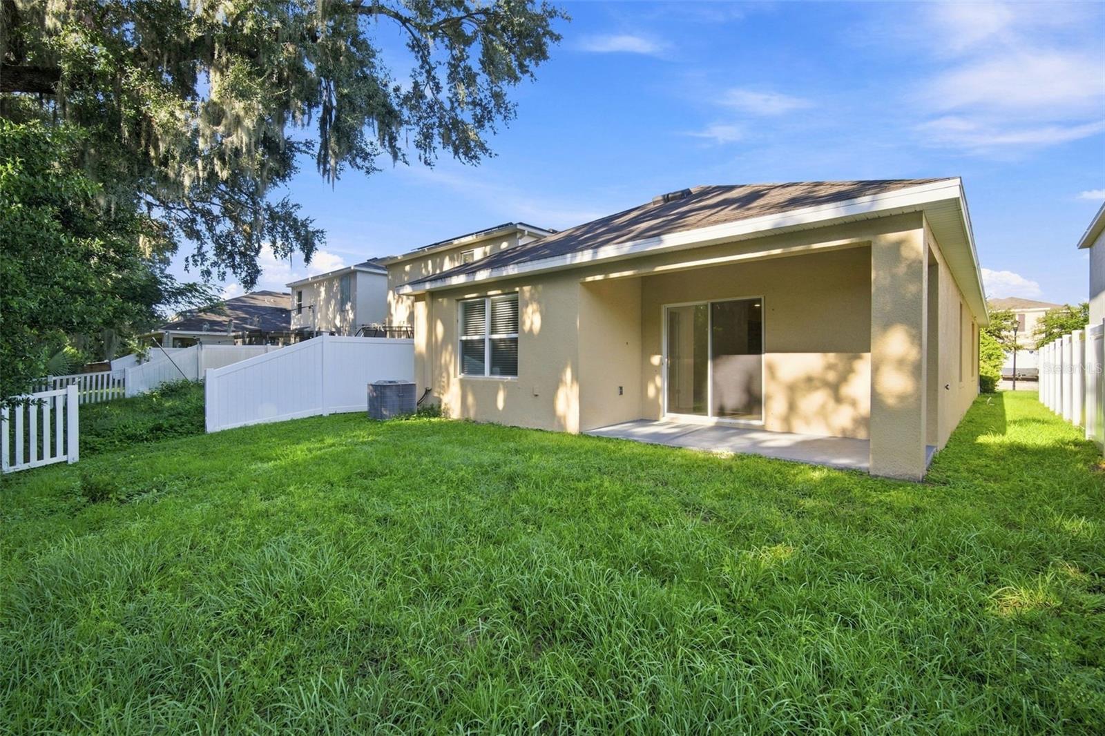 10920 Carlton Fields Dr Property Photo 39