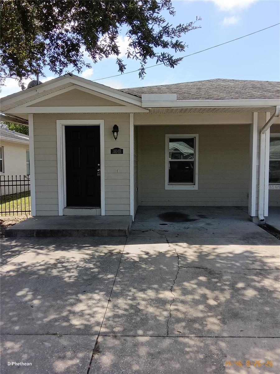 3814 N GARRISON ST #B Property Photo 1
