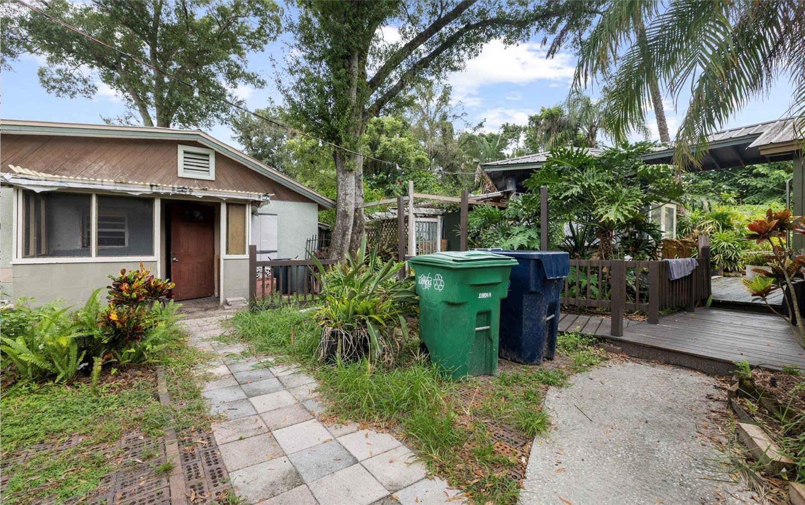 8602 N Rome Ave Property Photo 16