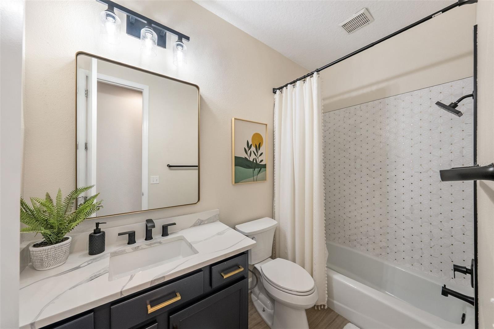 3210 W Horatio St #6 Property Photo 24