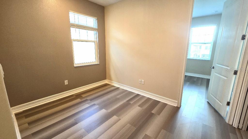 4887 Isola Ct Property Photo 9