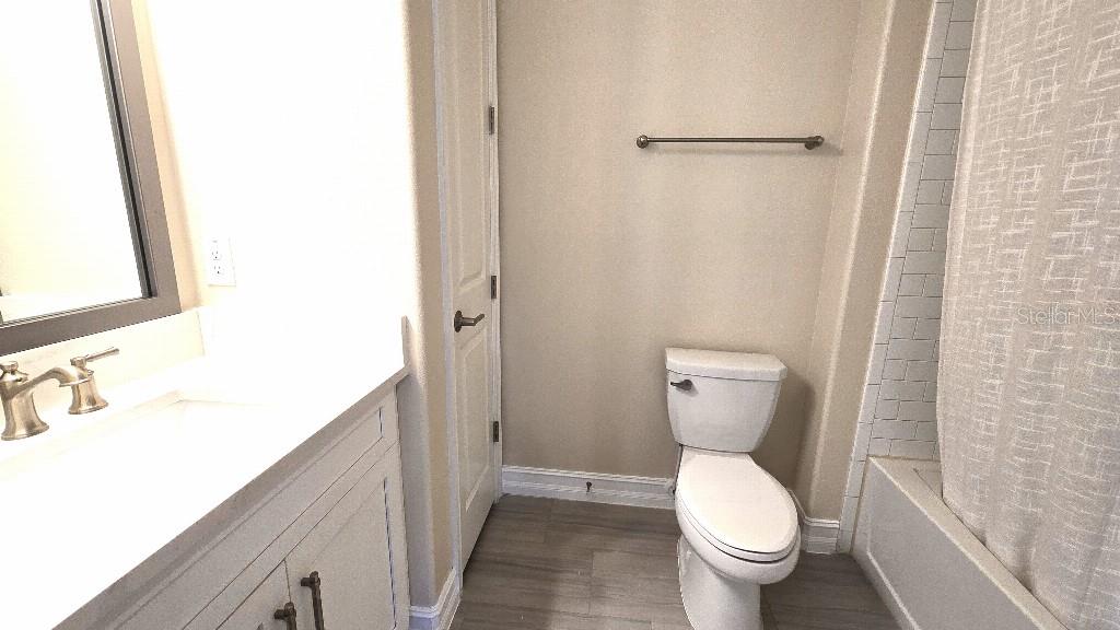 4887 Isola Ct Property Photo 11