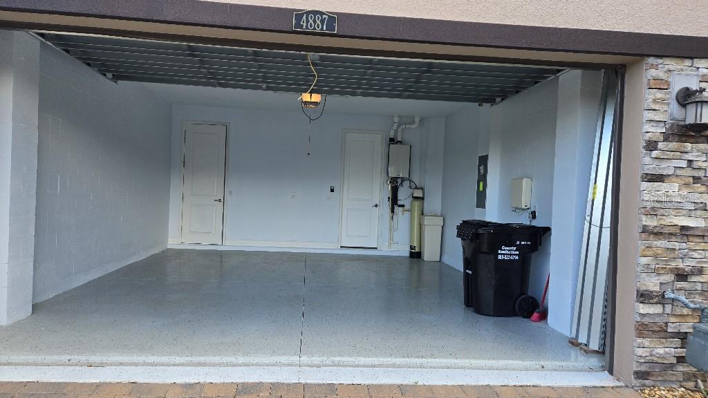 4887 Isola Ct Property Photo 14