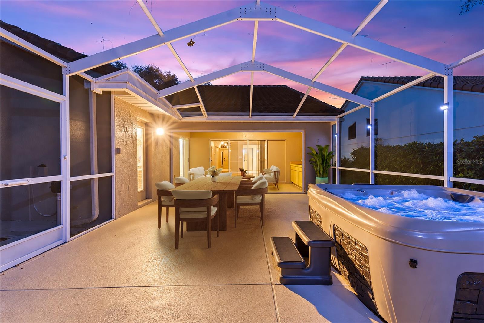 9387 French Quarters Cir Property Photo 2
