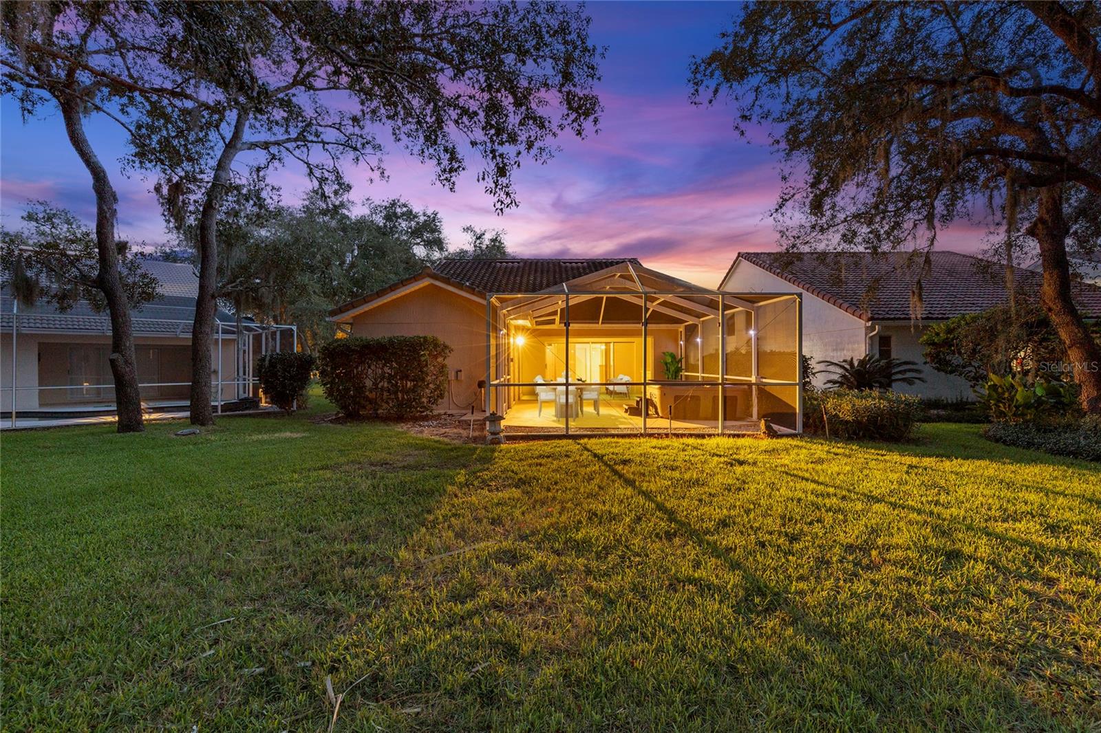 9387 French Quarters Cir Property Photo 4