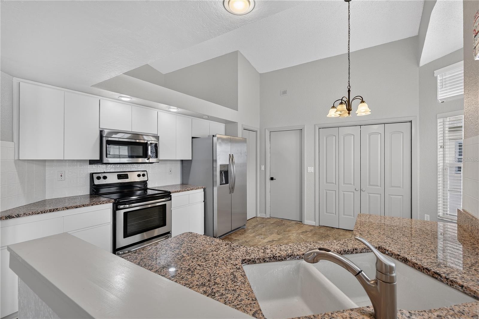 9387 French Quarters Cir Property Photo 10