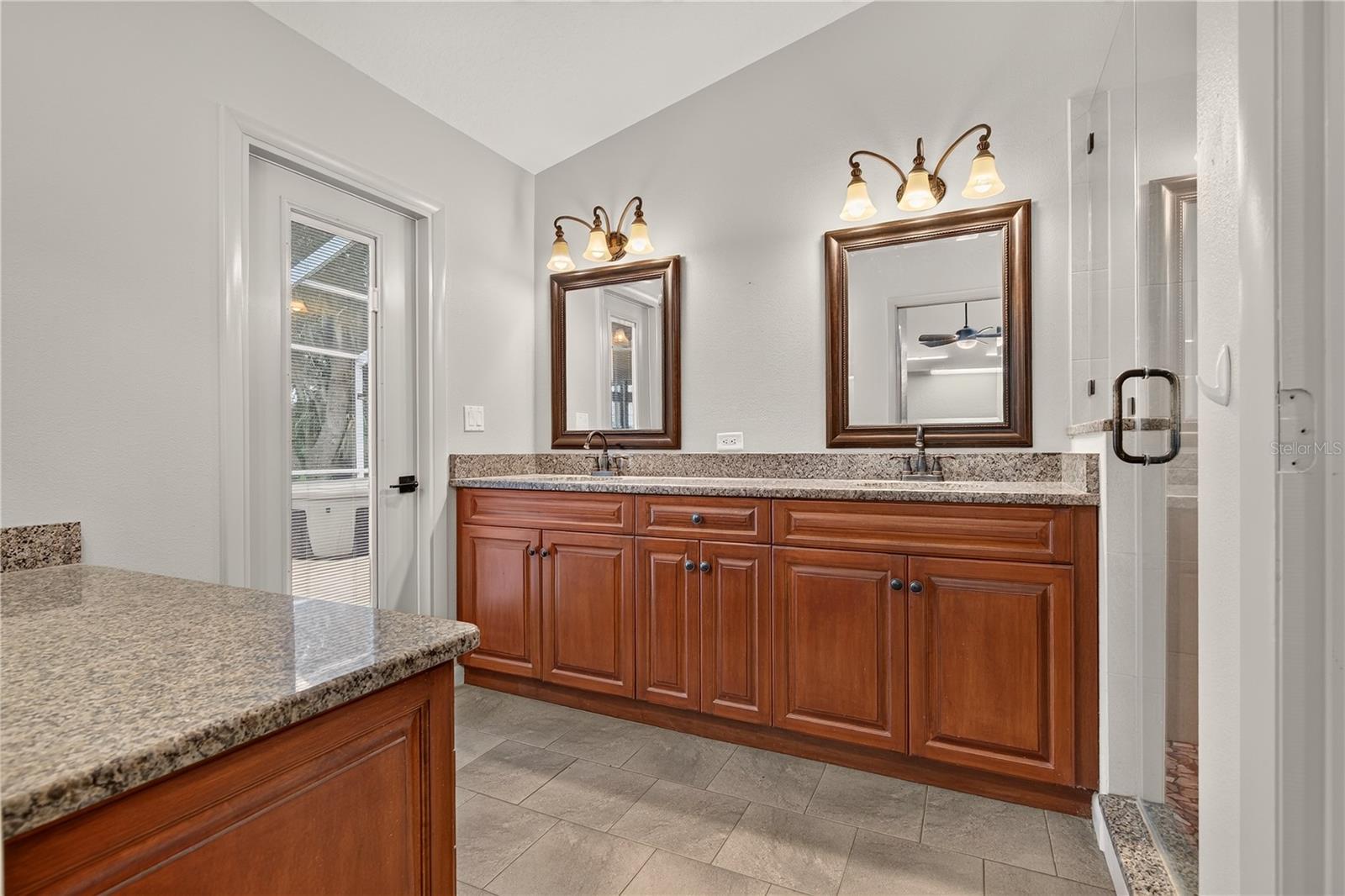 9387 French Quarters Cir Property Photo 27