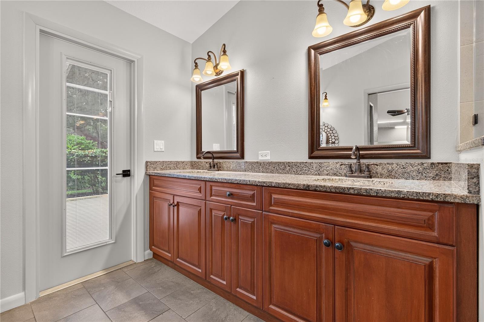 9387 French Quarters Cir Property Photo 30