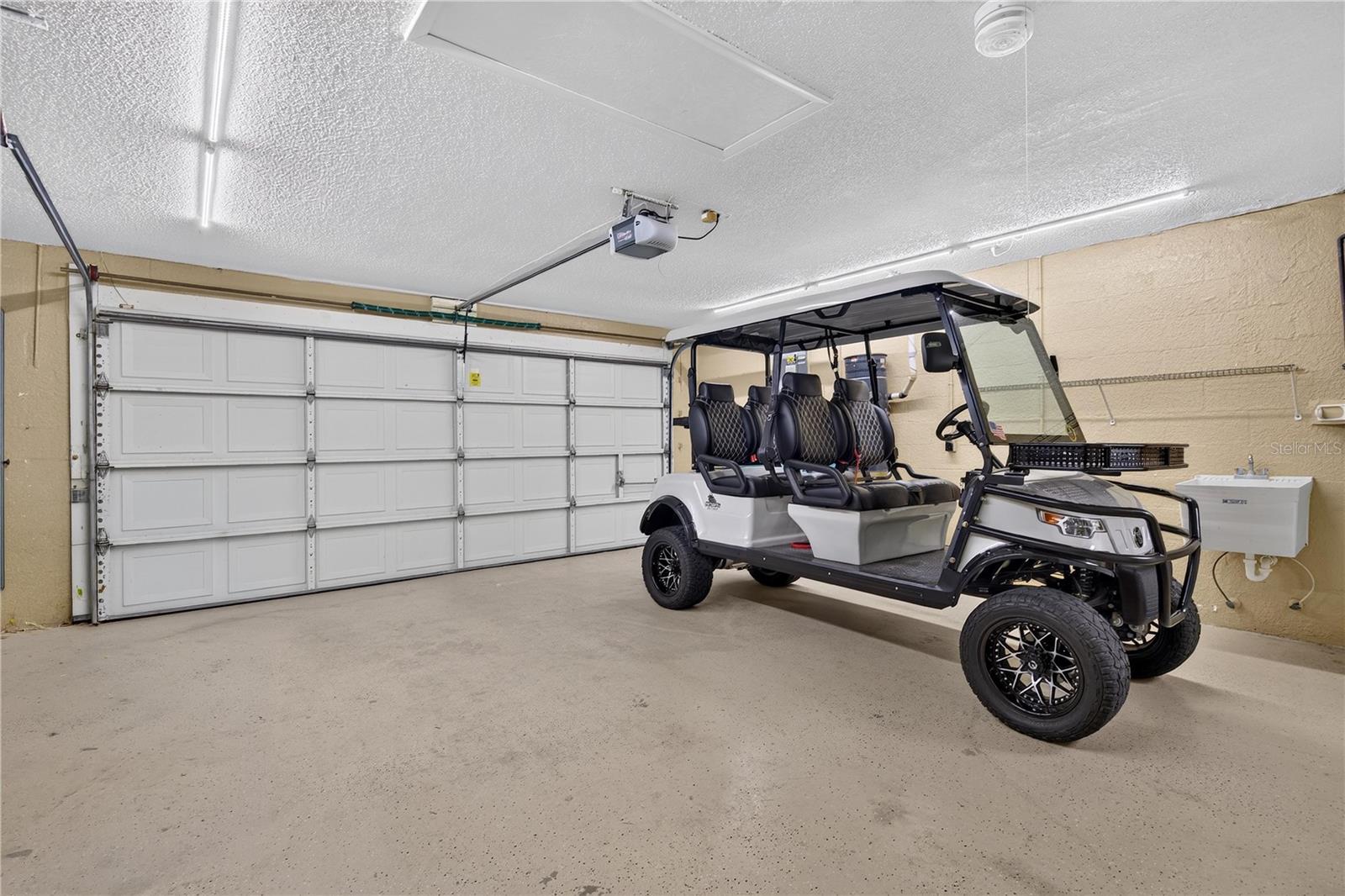 9387 French Quarters Cir Property Photo 37