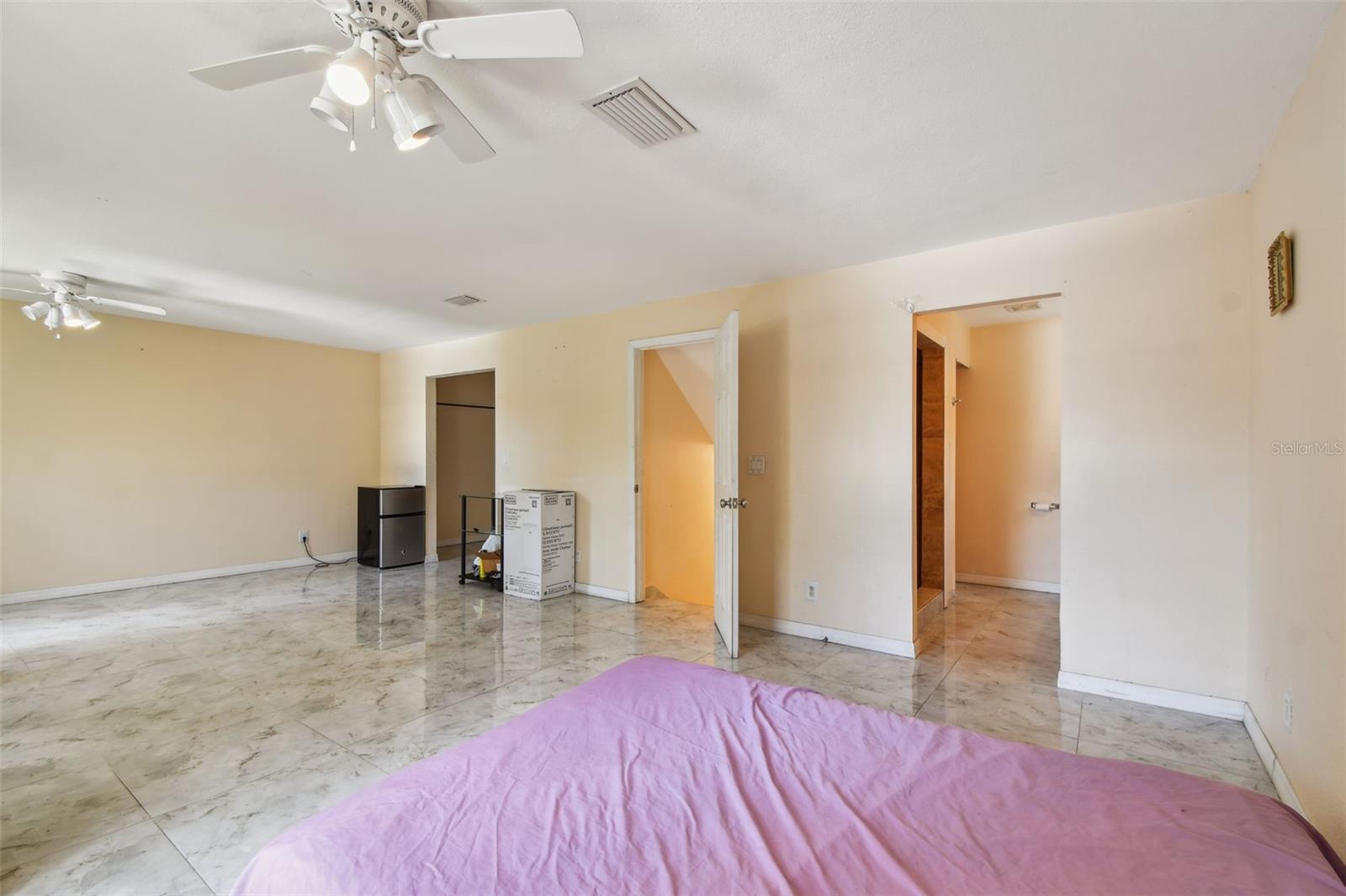 1377 S Washington Ave Property Photo 11